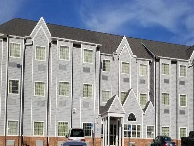 Microtel Inn & Suites By Wyndham Delphos Exterior photo